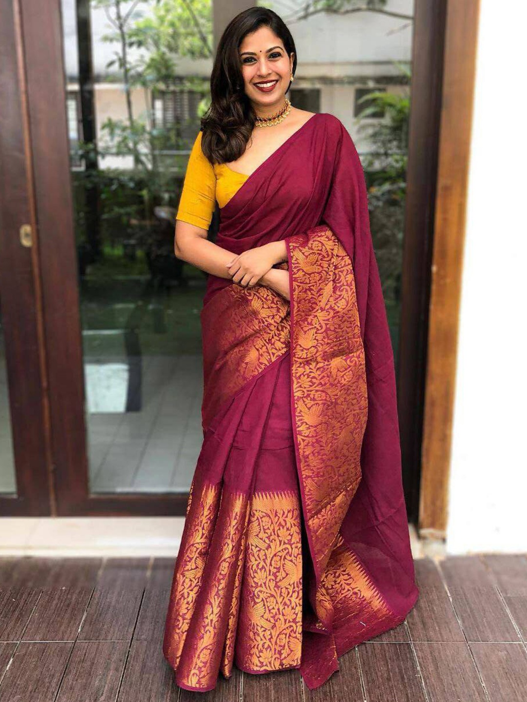 

Anjaneya Sarees Zari Banarasi Saree, Maroon