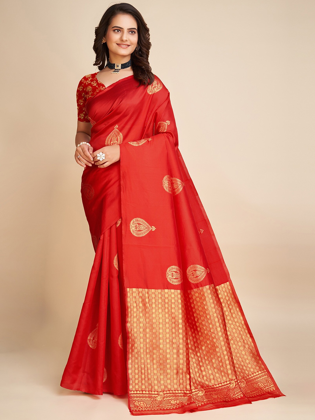 

Anjaneya Sarees Ethnic Motifs Woven Design Zari Banarasi Saree, Red