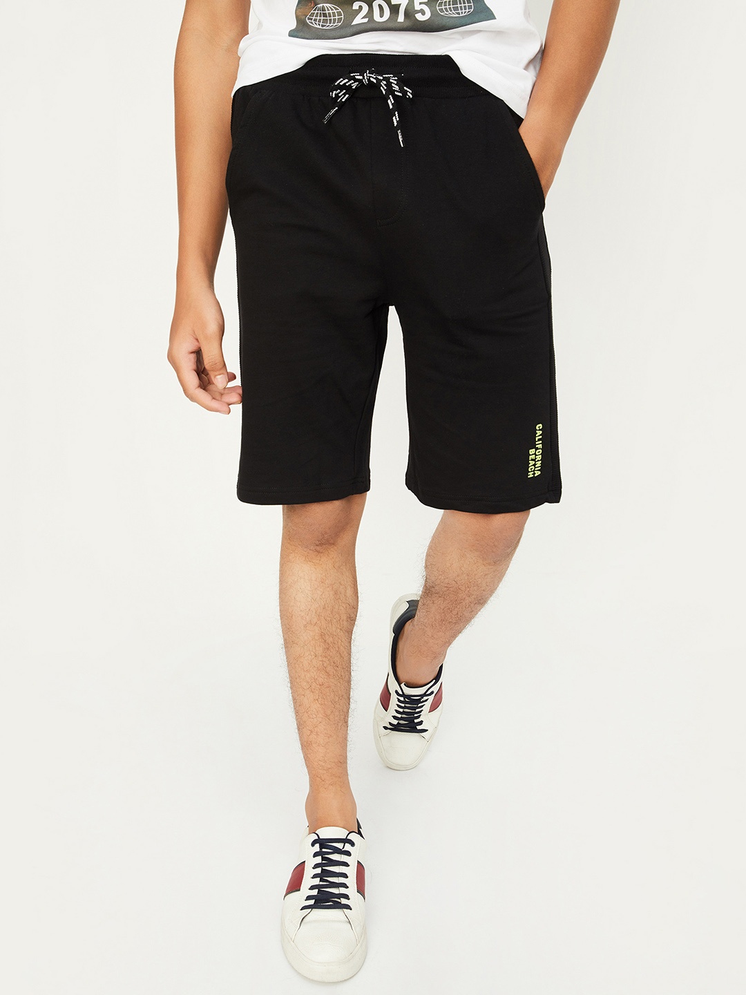 

max Boys Shorts, Black