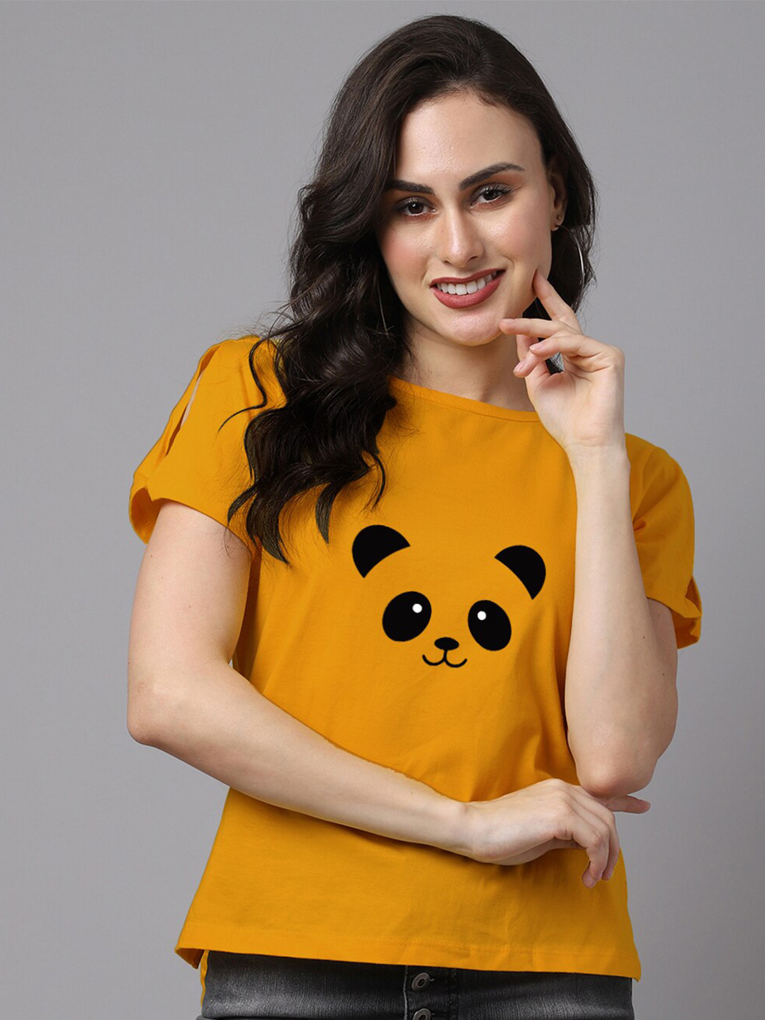 

Friskers Women Printed Pockets T-shirt, Mustard