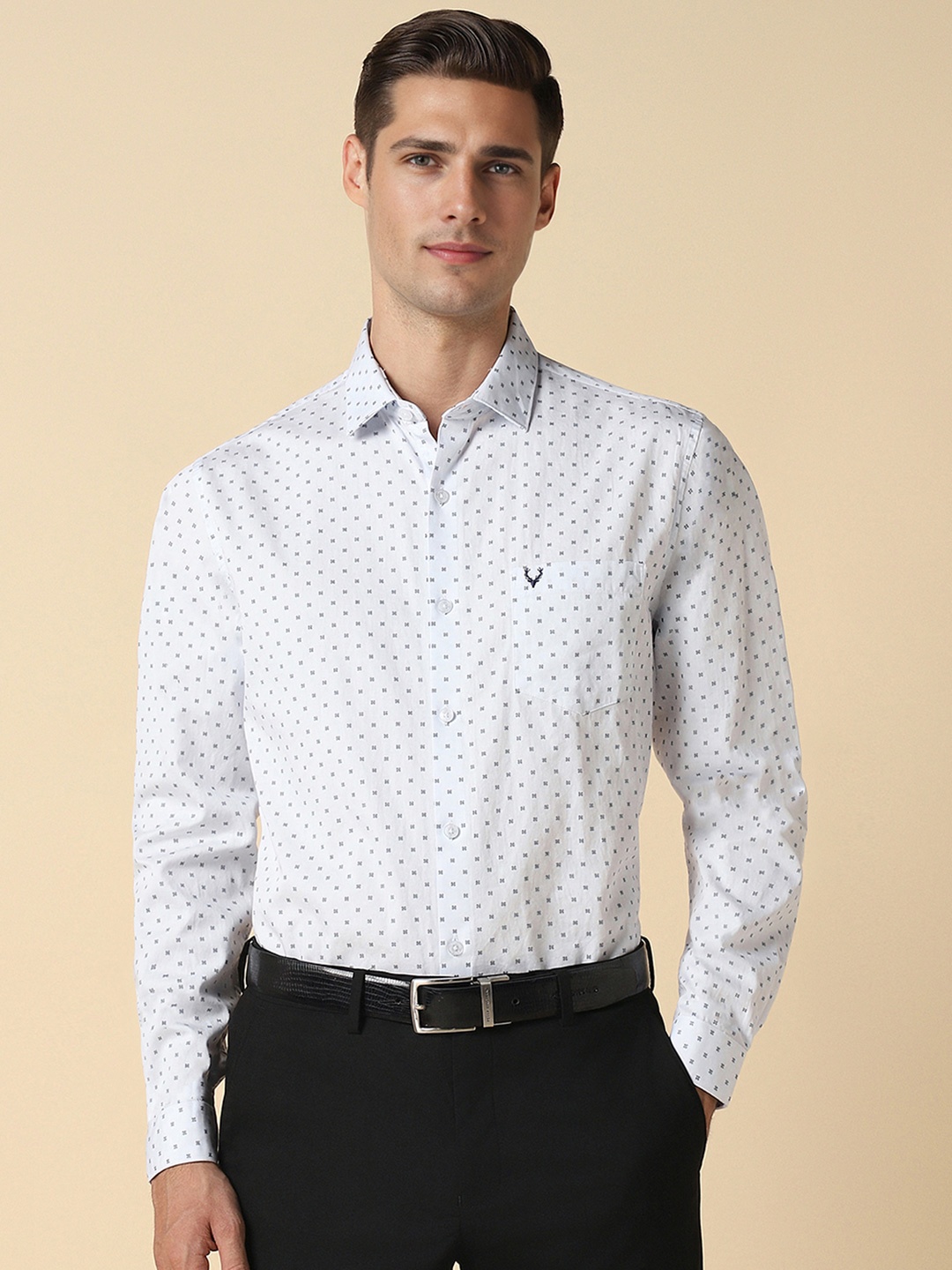 

Allen Solly Men Slim Fit Opaque Printed Formal Shirt, White