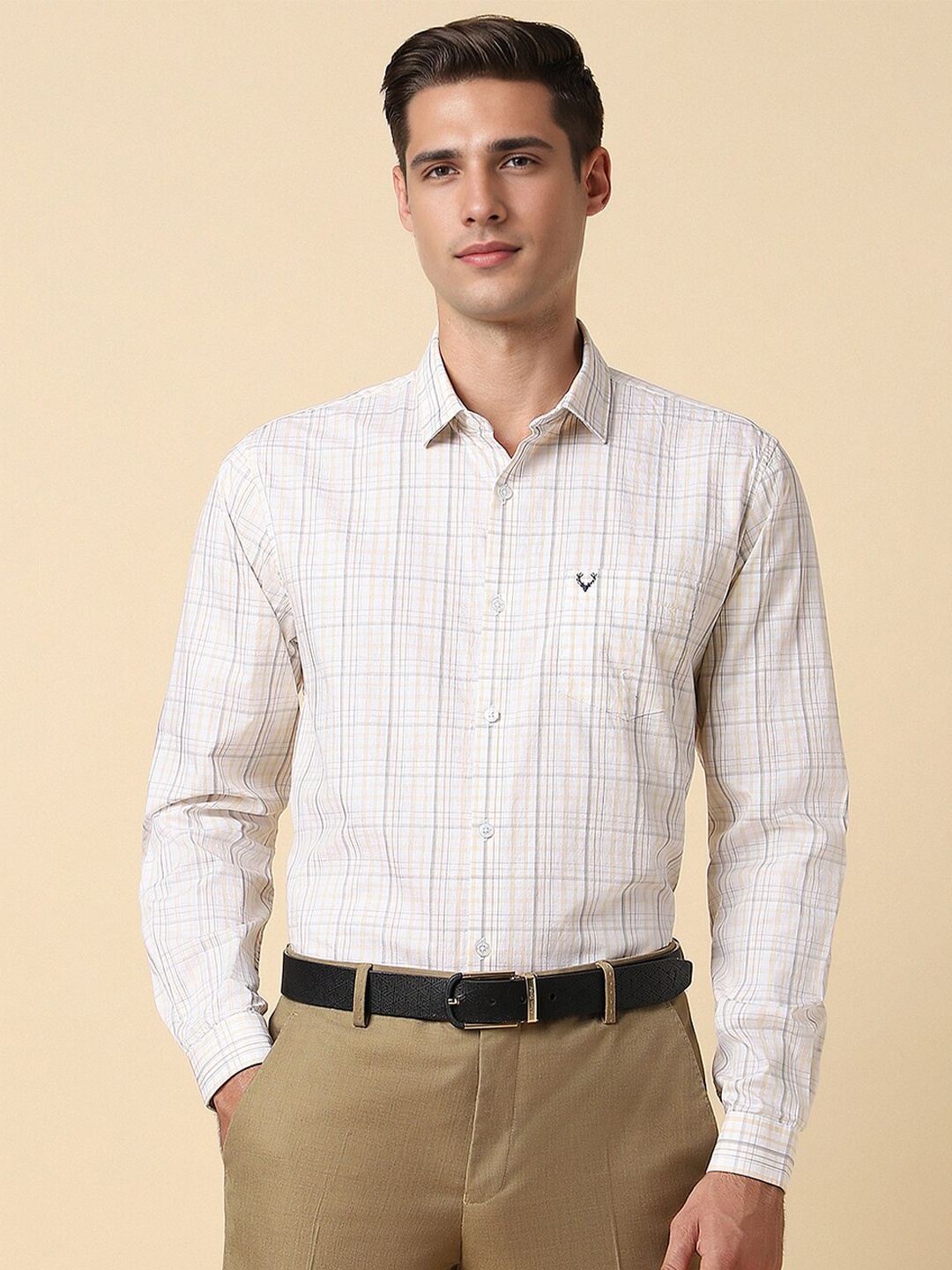 

Allen Solly Men Slim Fit Opaque Checked Formal Shirt, White