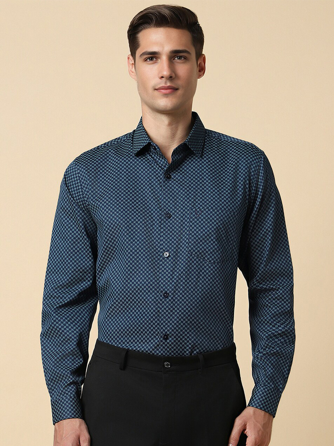

Allen Solly Men Slim Fit Opaque Printed Formal Shirt, Navy blue