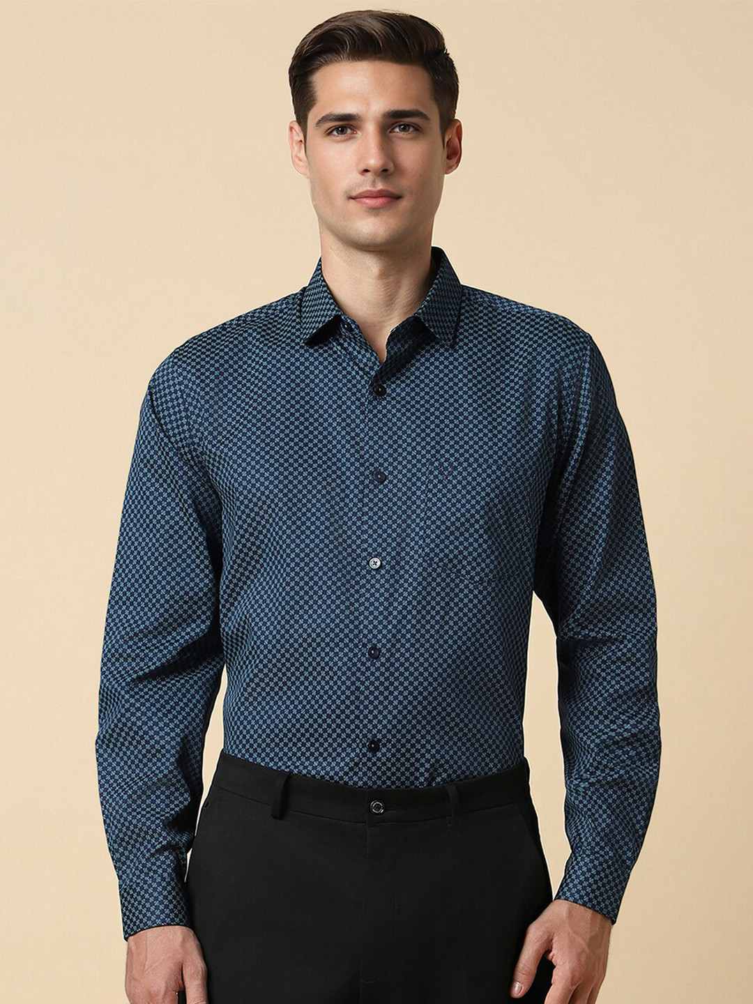 

Allen Solly Men Slim Fit Opaque Printed Formal Shirt, Navy blue