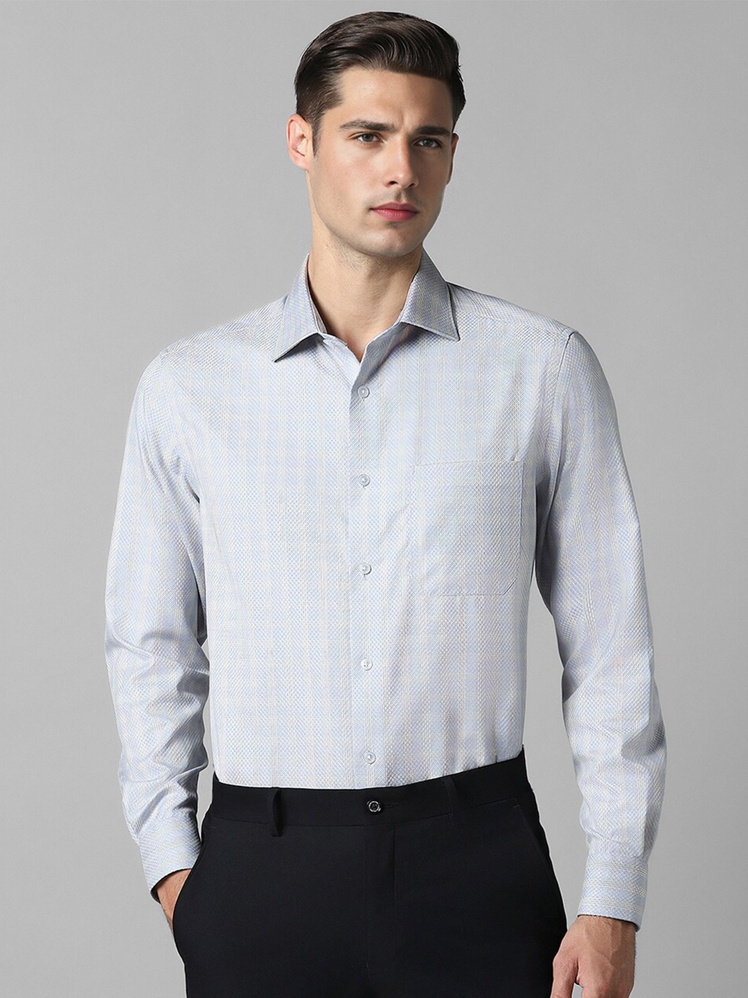 

Louis Philippe Men Opaque Checked Formal Shirt, White