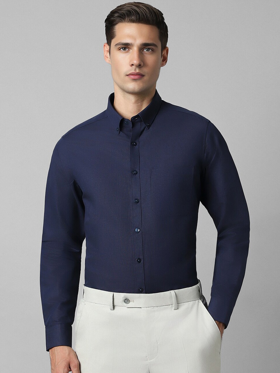 

Louis Philippe Men Slim Fit Opaque Formal Shirt, Navy blue