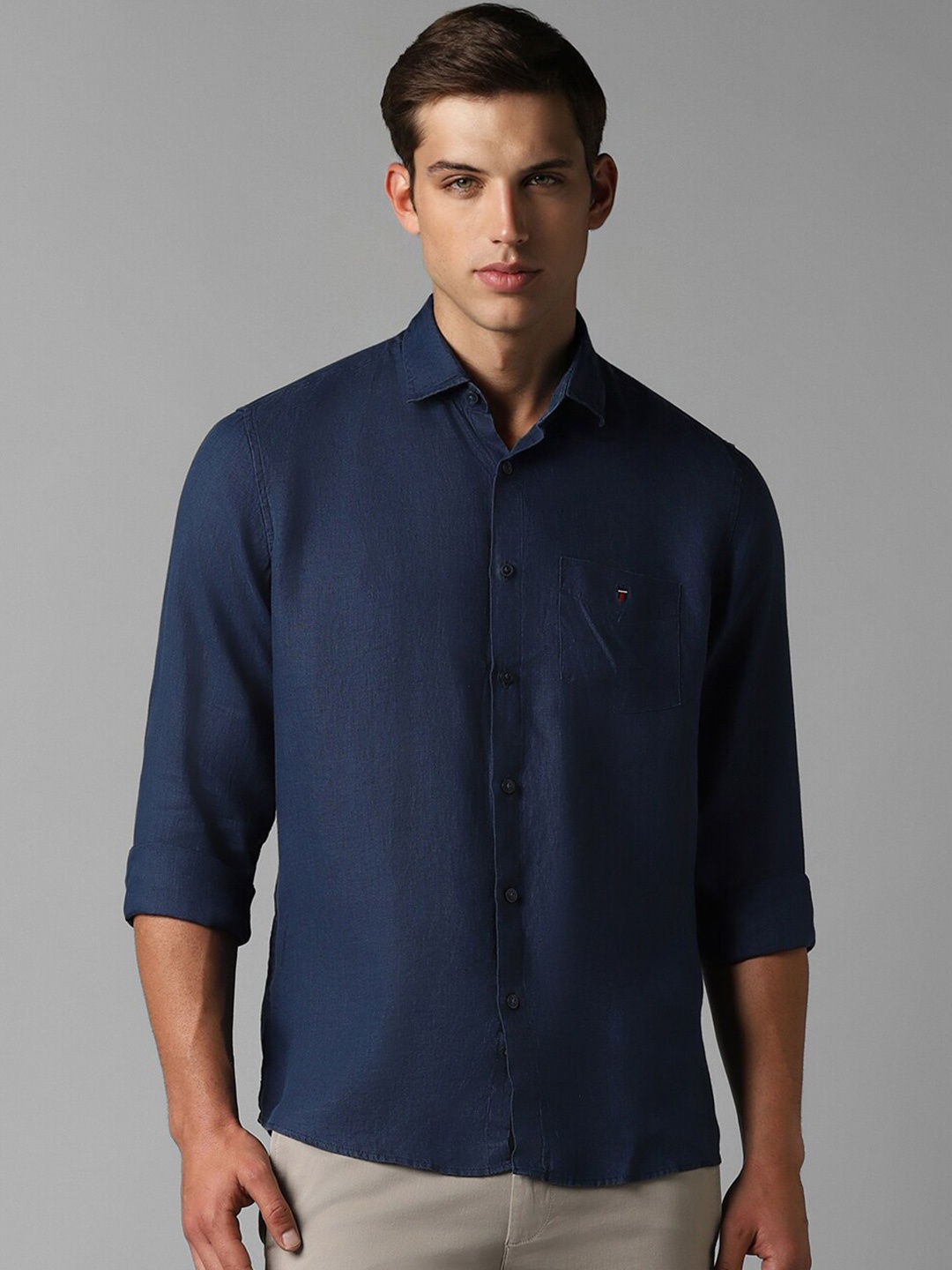

Louis Philippe Sport Men Slim Fit Opaque Casual Shirt, Navy blue