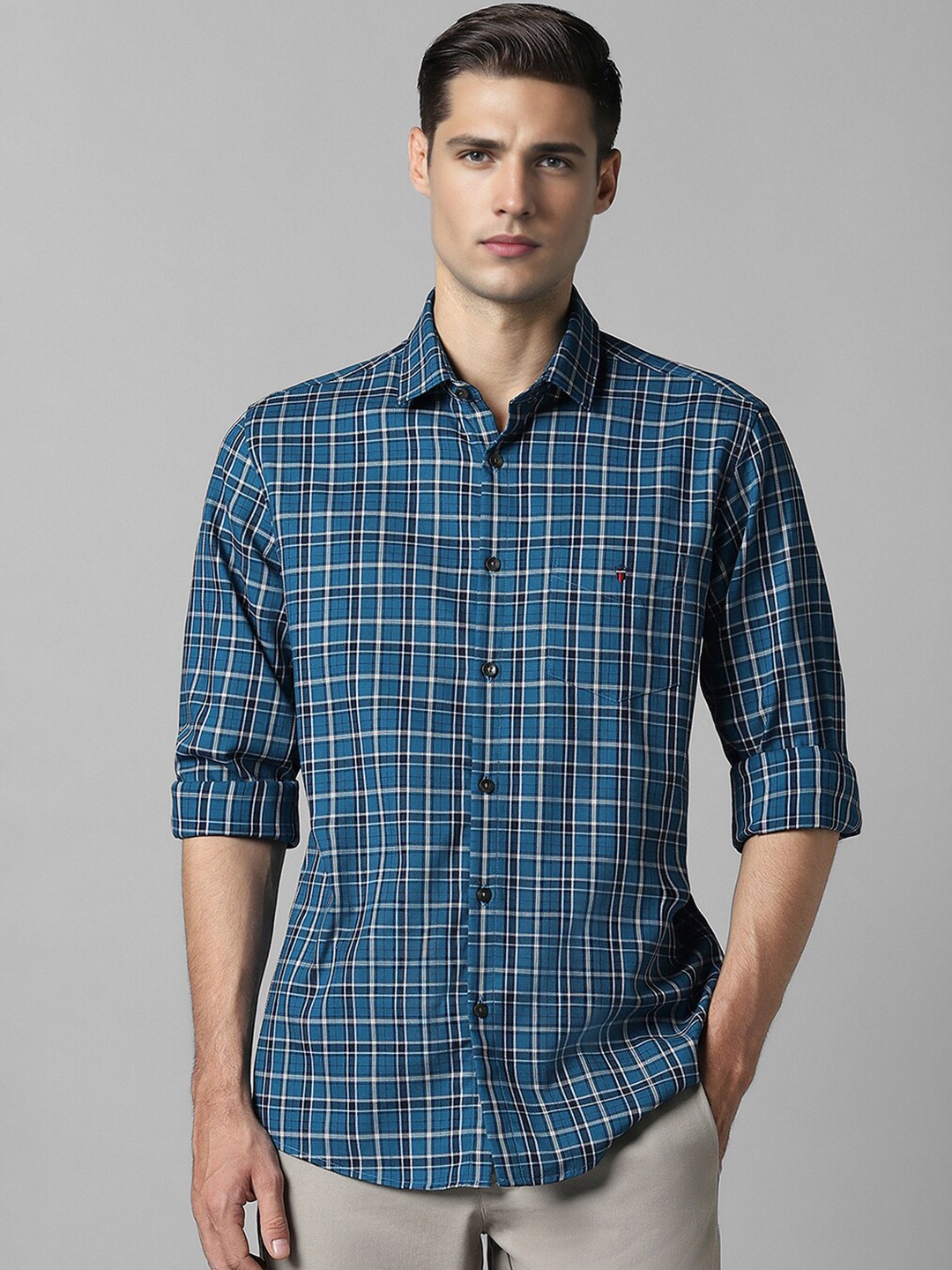 

Louis Philippe Sport Men Slim Fit Opaque Checked Casual Shirt, Blue