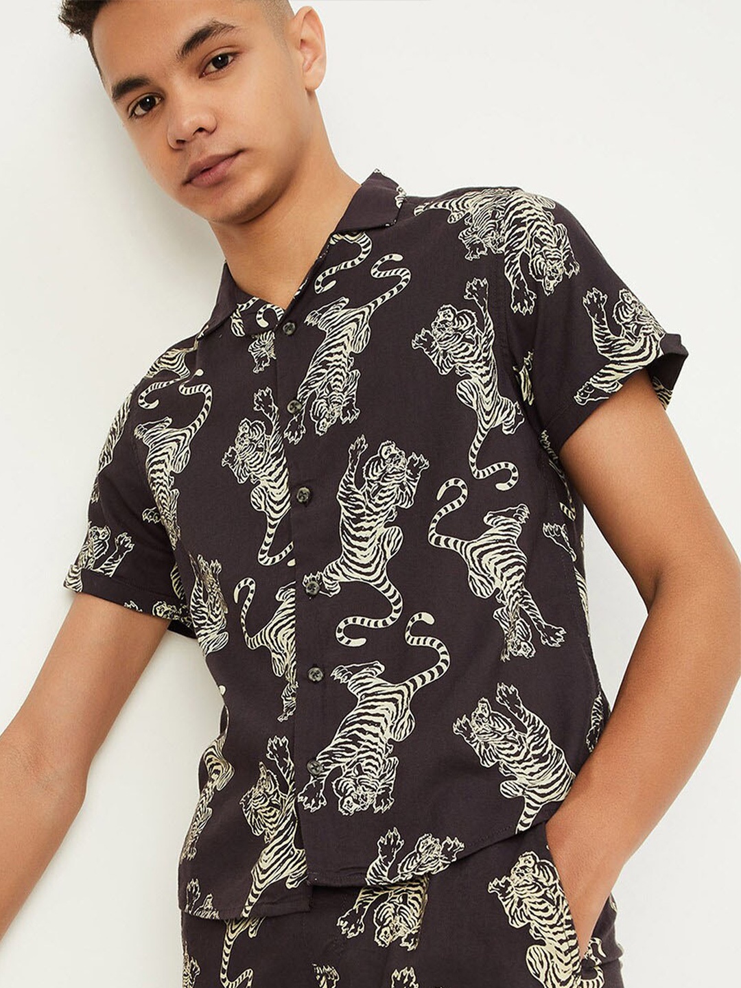 

max Boys Floral Opaque Printed Casual Shirt, Black