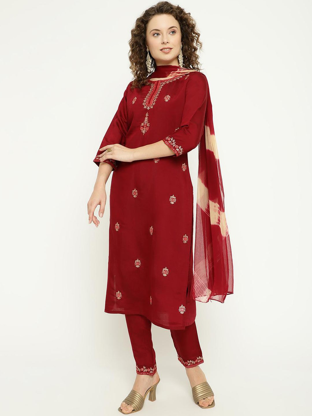 

KALINI Floral Embroidered Regular Thread Work Kurta With Trousers & Dupatta, Maroon