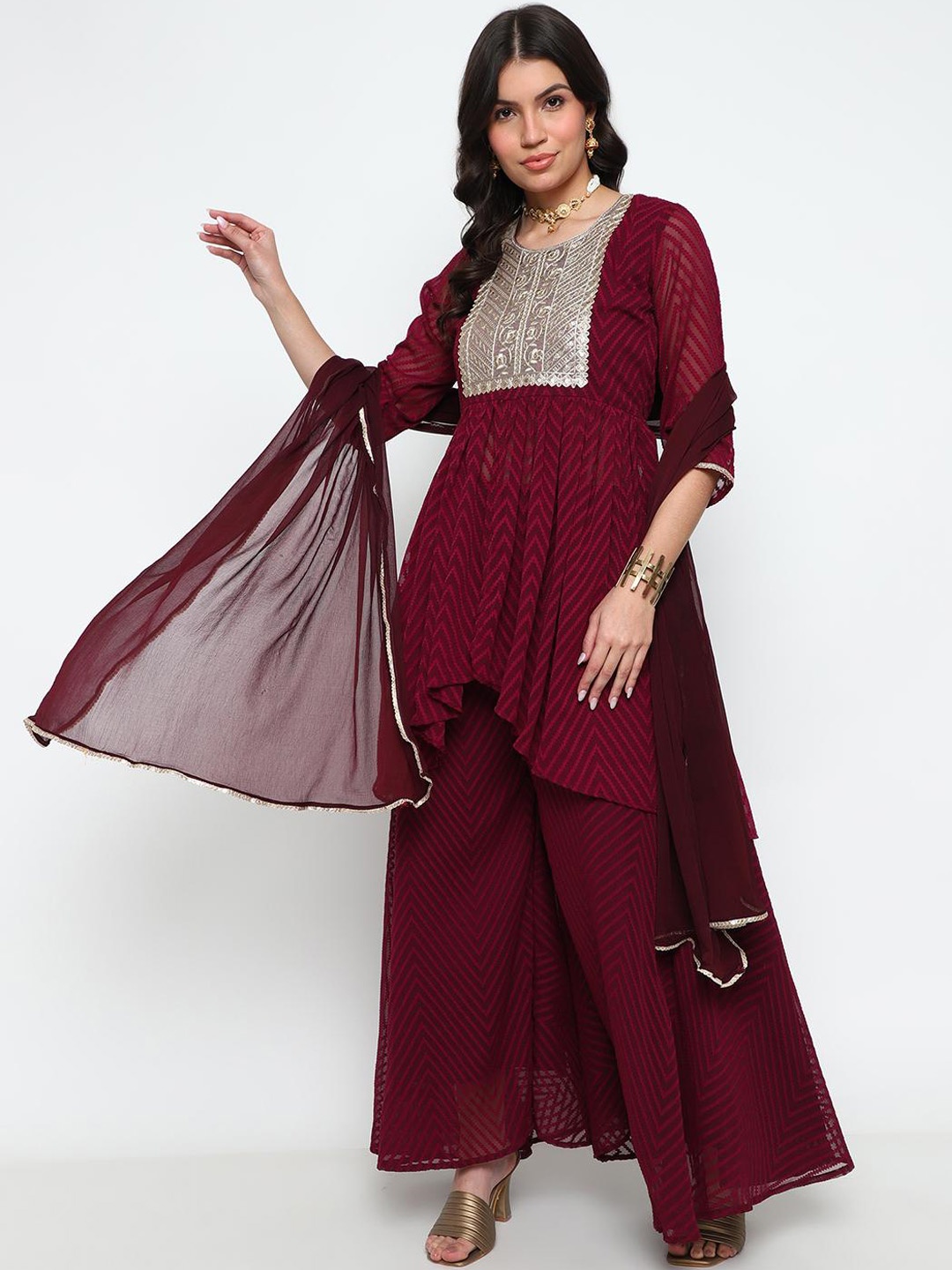 

KALINI Ethnic Motifs Printed Round Neck Three-Quarter Sleeves Kurta Set, Maroon