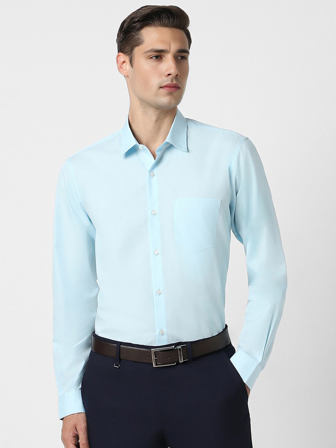 

Peter England Men Opaque Formal Shirt, Blue