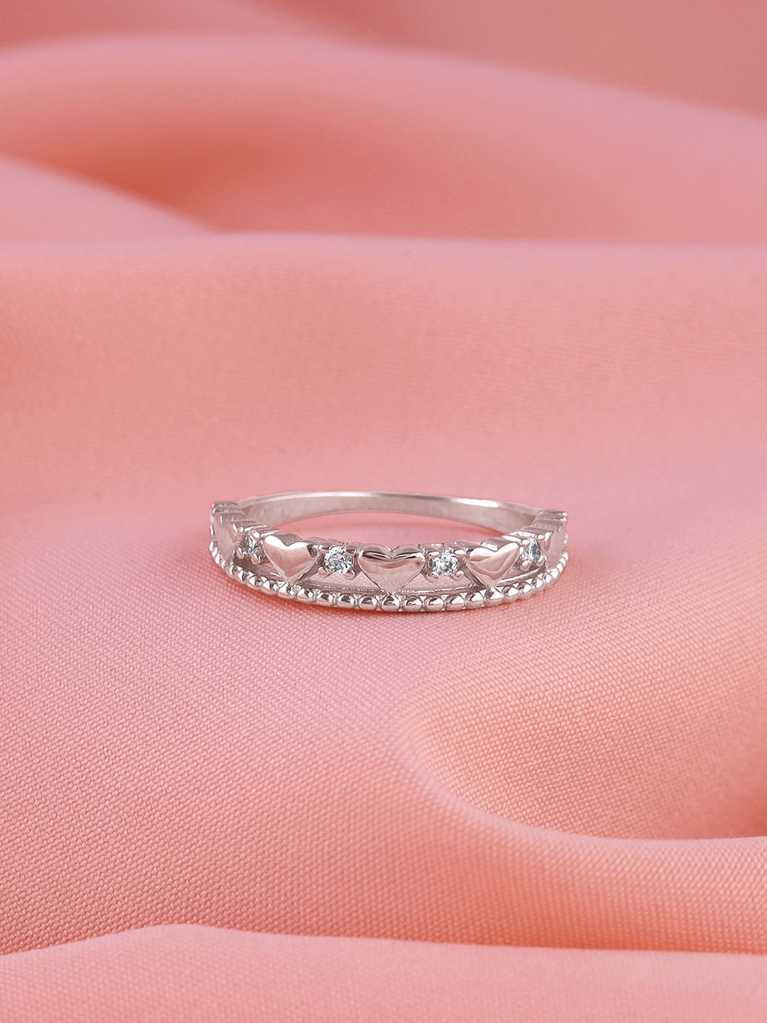 

GIVA 925 Sterling Silver Rhodium Plated Stones Studded Finger Ring