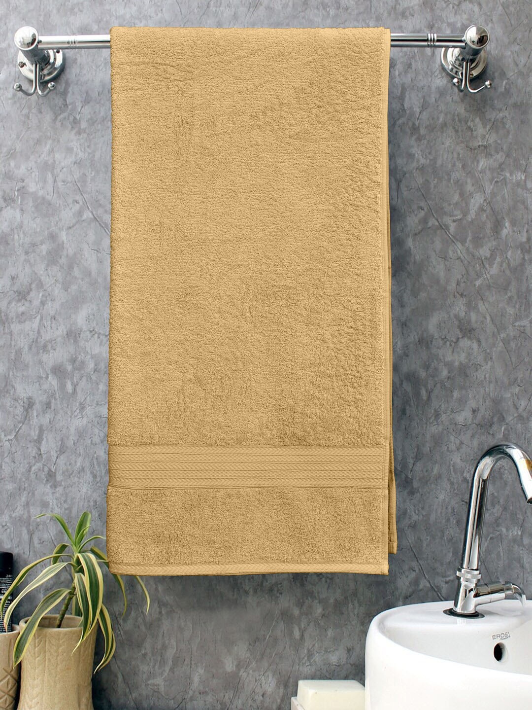 

BOMBAY DYEING Beige Cotton Bath Towels