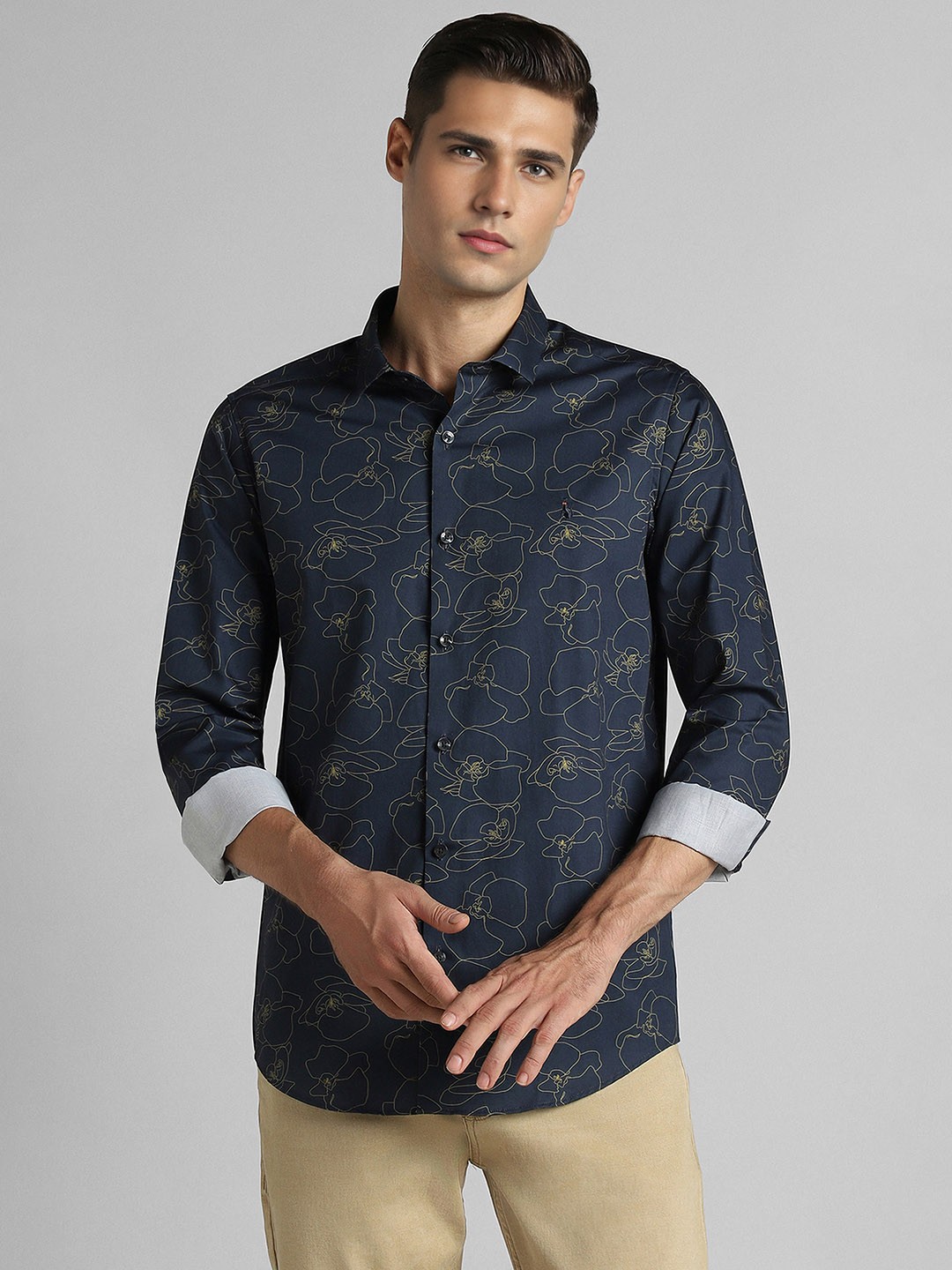 

SIMON CARTER LONDON Men Slim Fit Floral Opaque Printed Casual Shirt, Navy blue