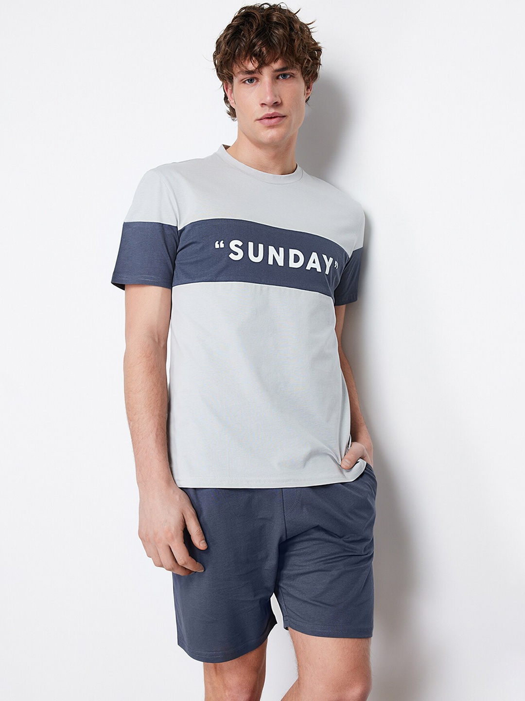 

Trendyol Typography Printed Pure Cotton T-shirt With Shorts, Grey