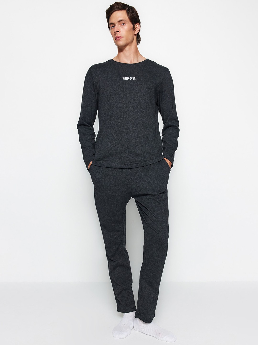 

Trendyol Round Neck Long Sleeves Night suit, Grey