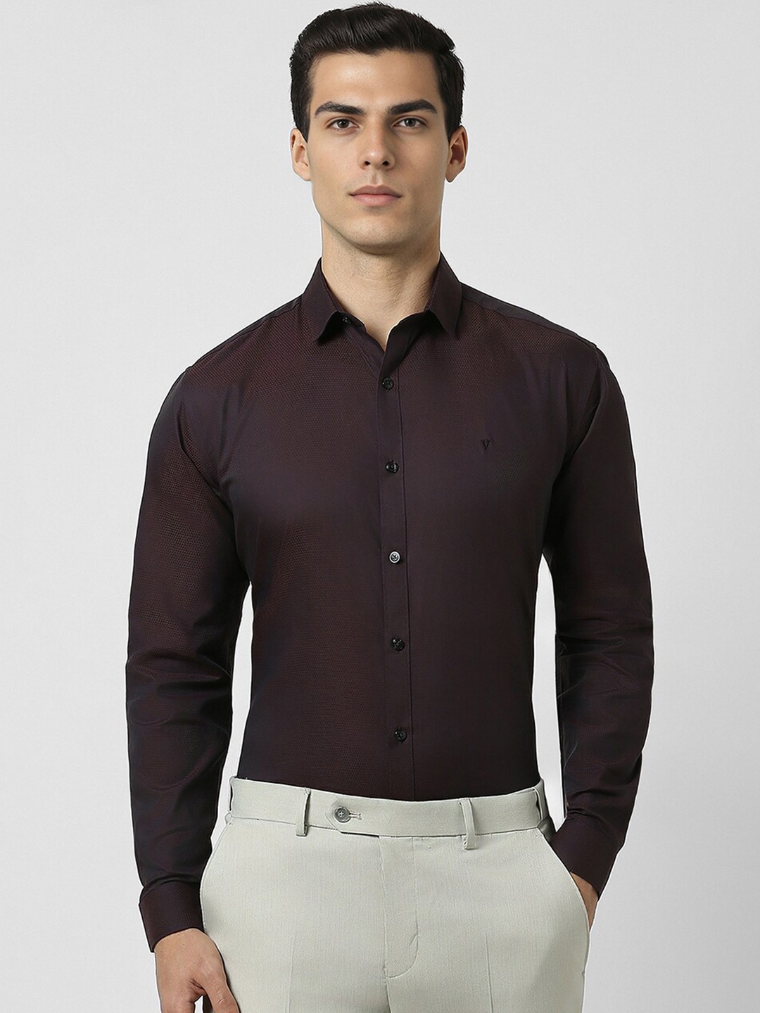 

V Dot Slim Fit Textured Long Sleeves Party Shirt, Maroon