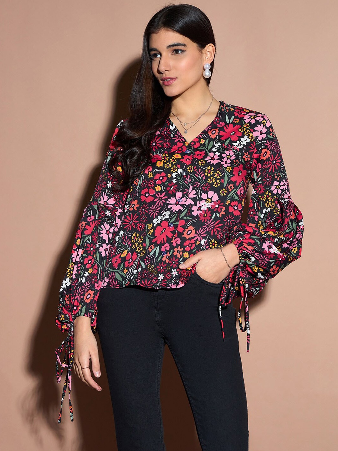 

Kibo Floral Printed Puff Sleeves Tie Up Crepe Top, Black