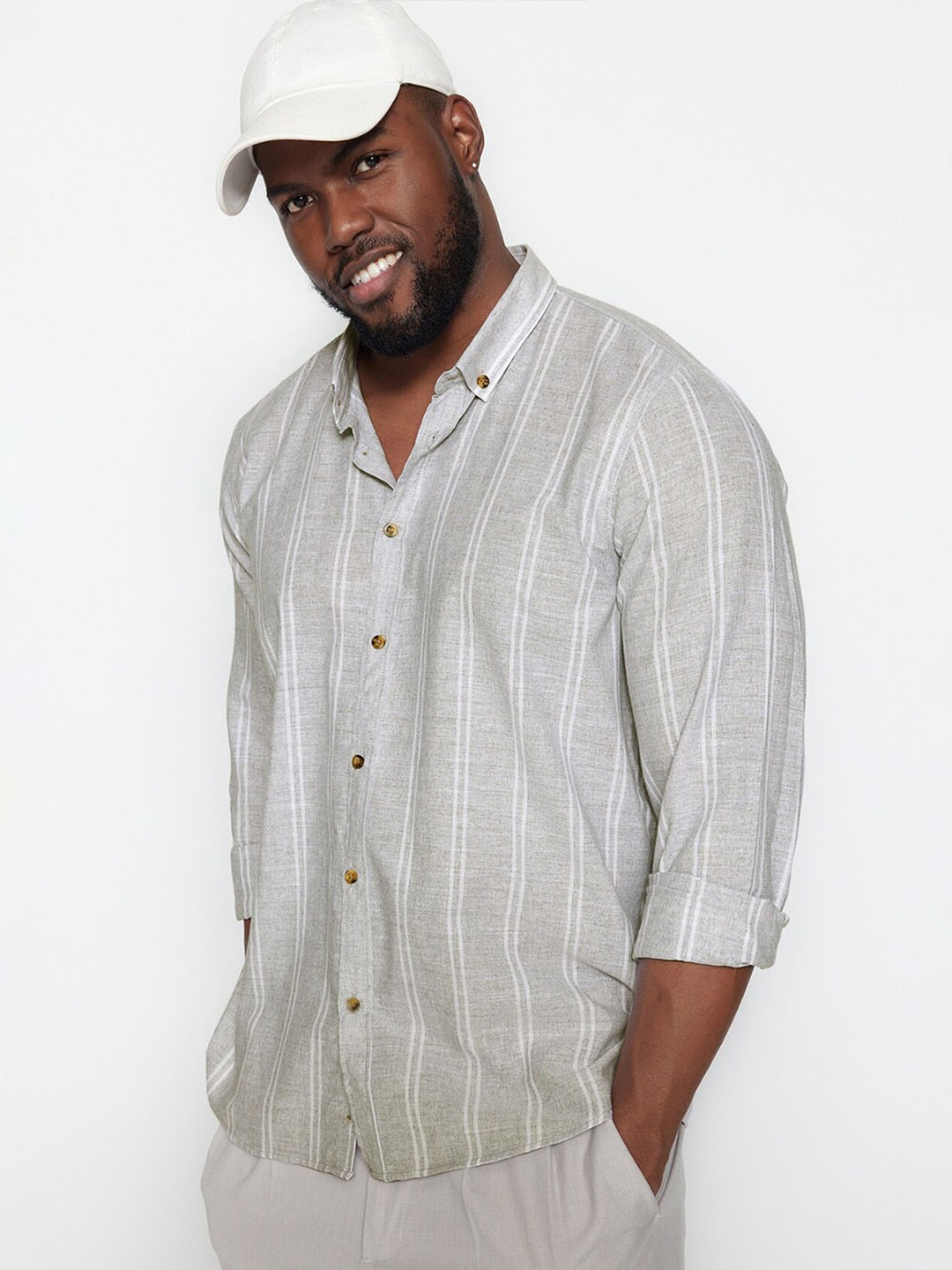 

Trendyol Vertical Striped Button-Down Collar Casual Shirt, Grey