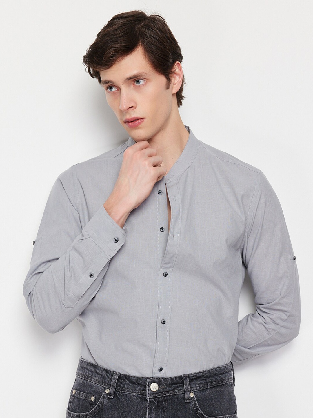 

Trendyol Men Opaque Casual Shirt, Na