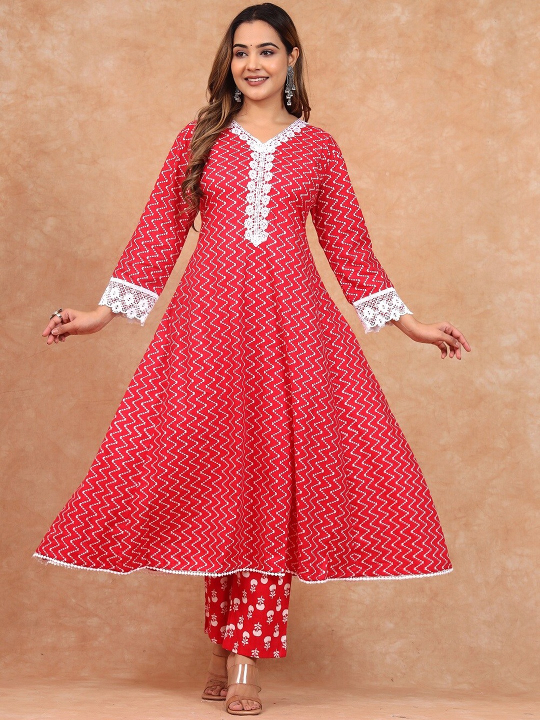 

Sangria Chevron Printed Pure Cotton A-Line Kurta With Trousers, Magenta