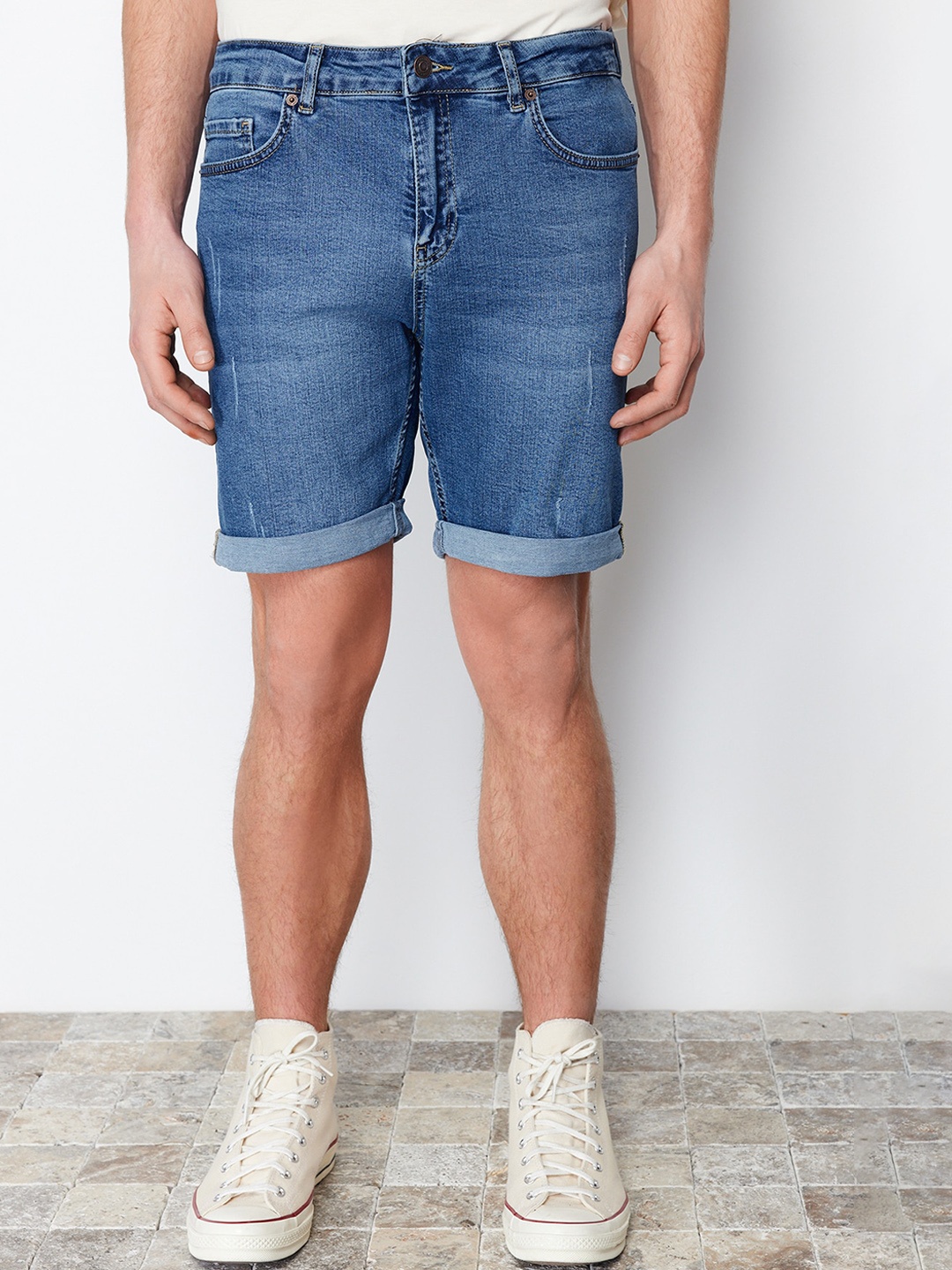 

Trendyol Men Washed Denim Shorts Technology, Na