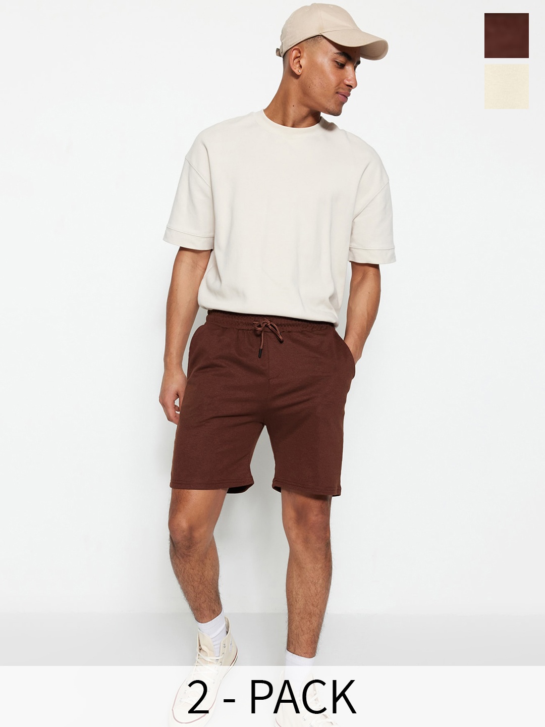

Trendyol Men Shorts, Na