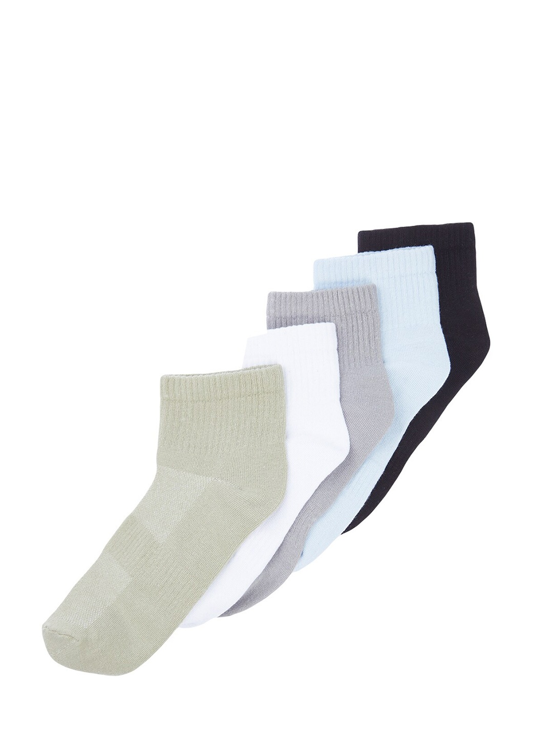 

Trendyol Men Pack Of 5 Ankle Length Socks, White
