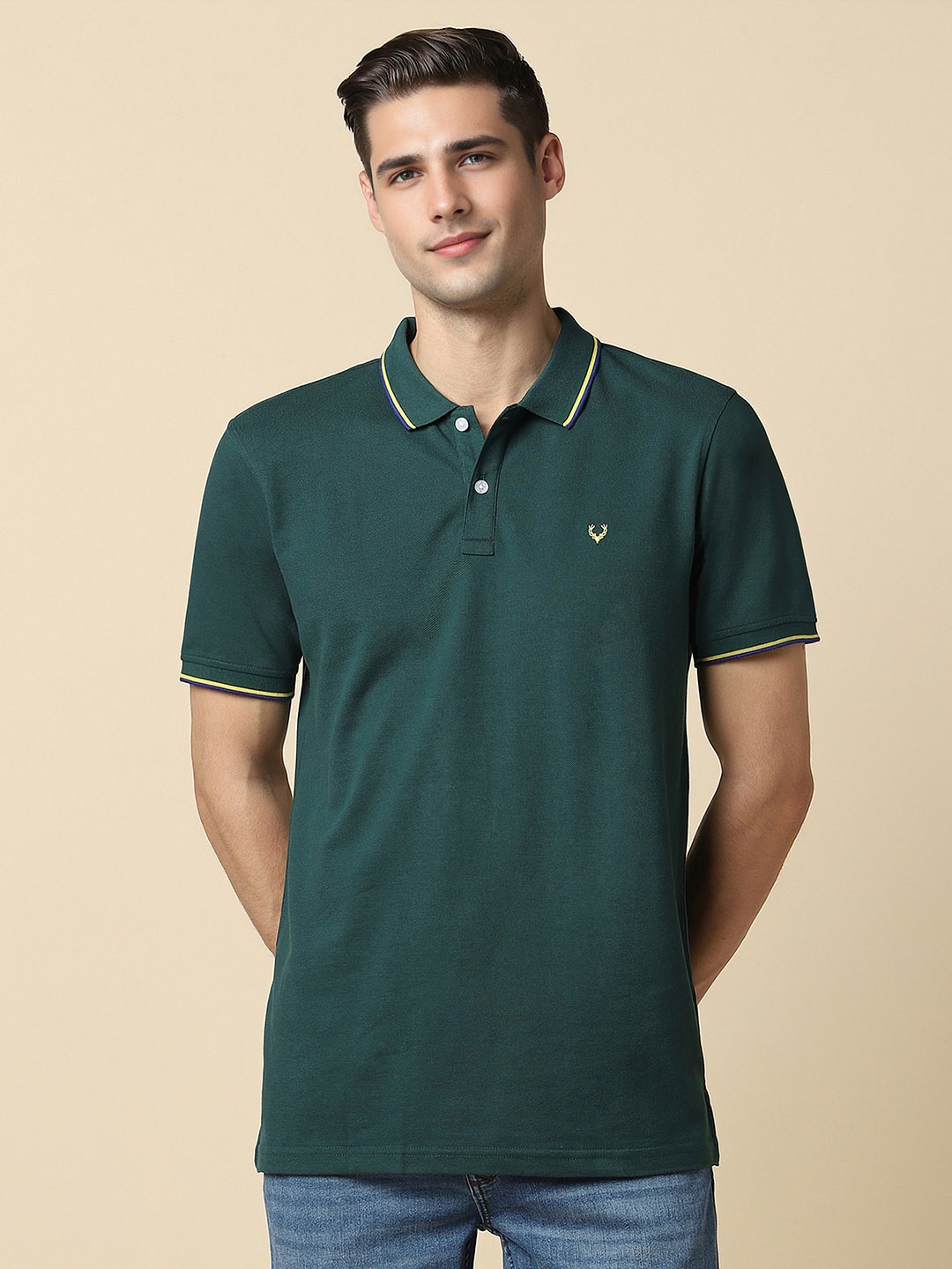 

Allen Solly Men Polo Collar Applique T-shirt, Green