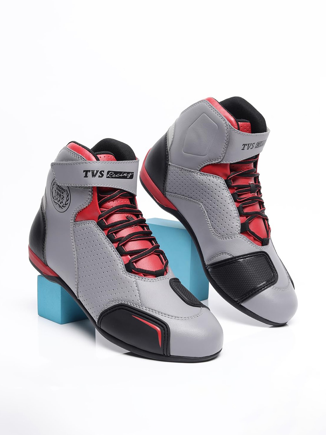

TVS Men Leather Anti-Microbial & Waterproof Riding Lace-Up Trekking Shoes, Grey