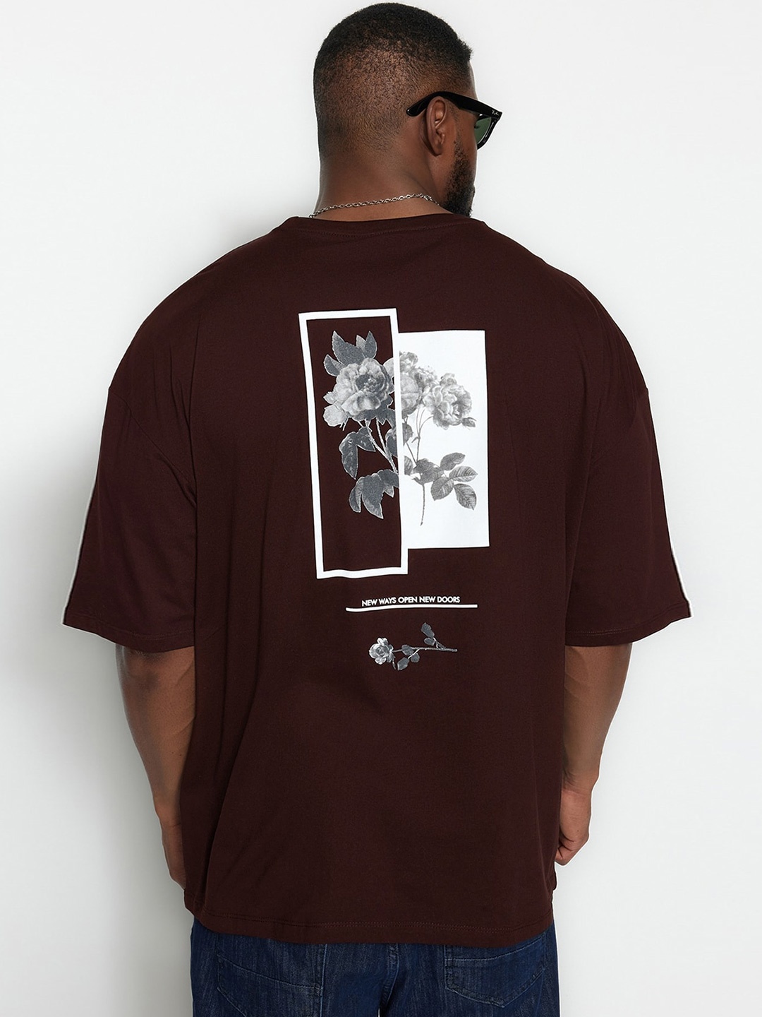 

Trendyol Printed Round Neck Drop Shoulder Sleeves Cotton Oversized T-shirt, Brown