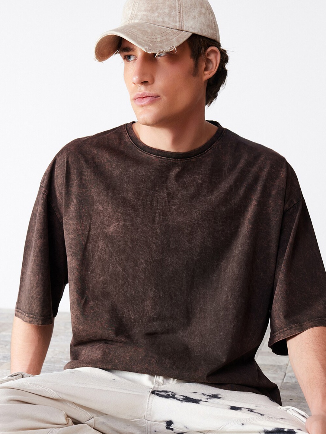 

Trendyol Drop-Shoulder Pure Cotton T-shirt, Brown