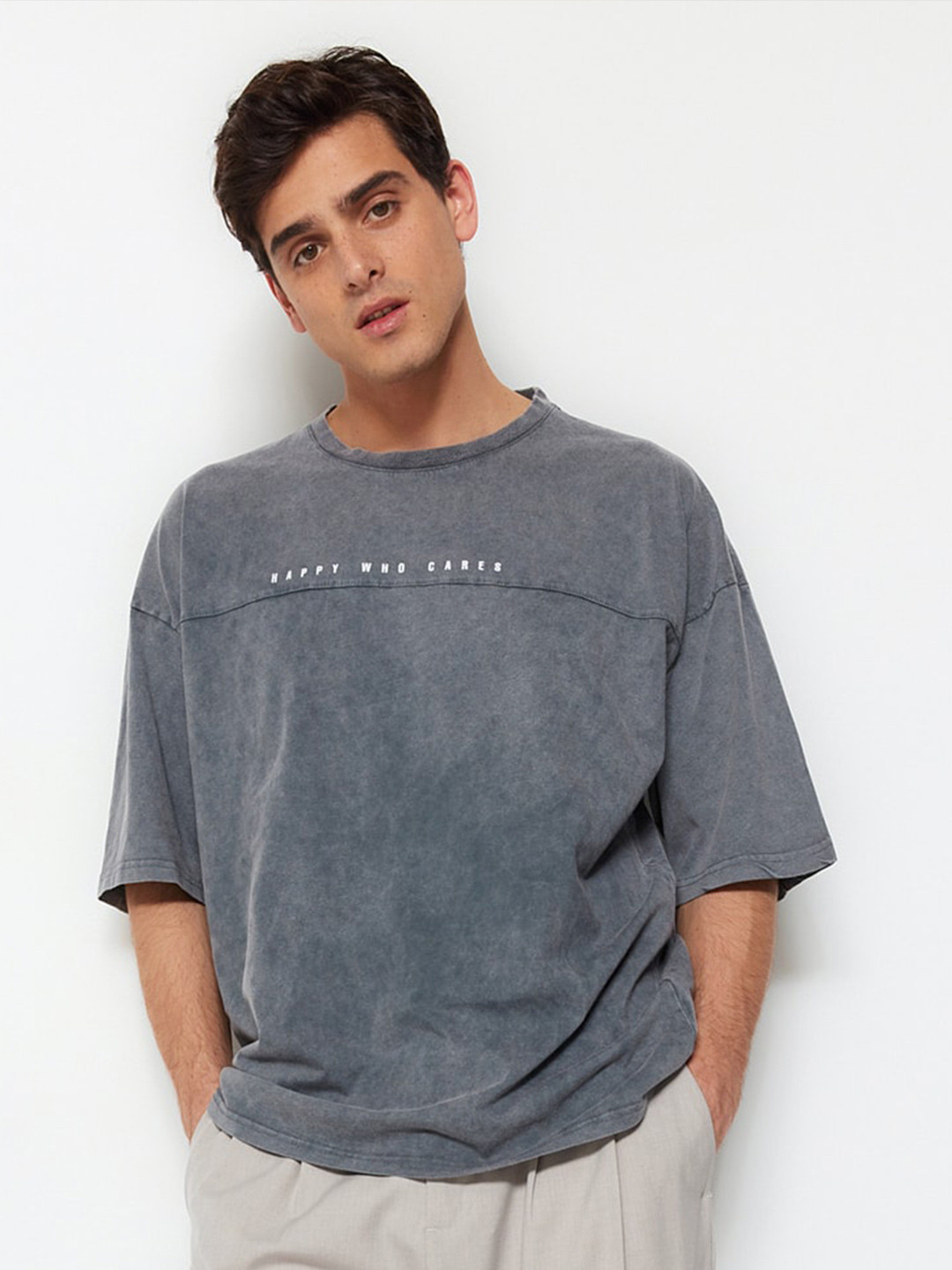 

Trendyol Typography Printed Round Neck Pure Cotton T-shirt, Grey