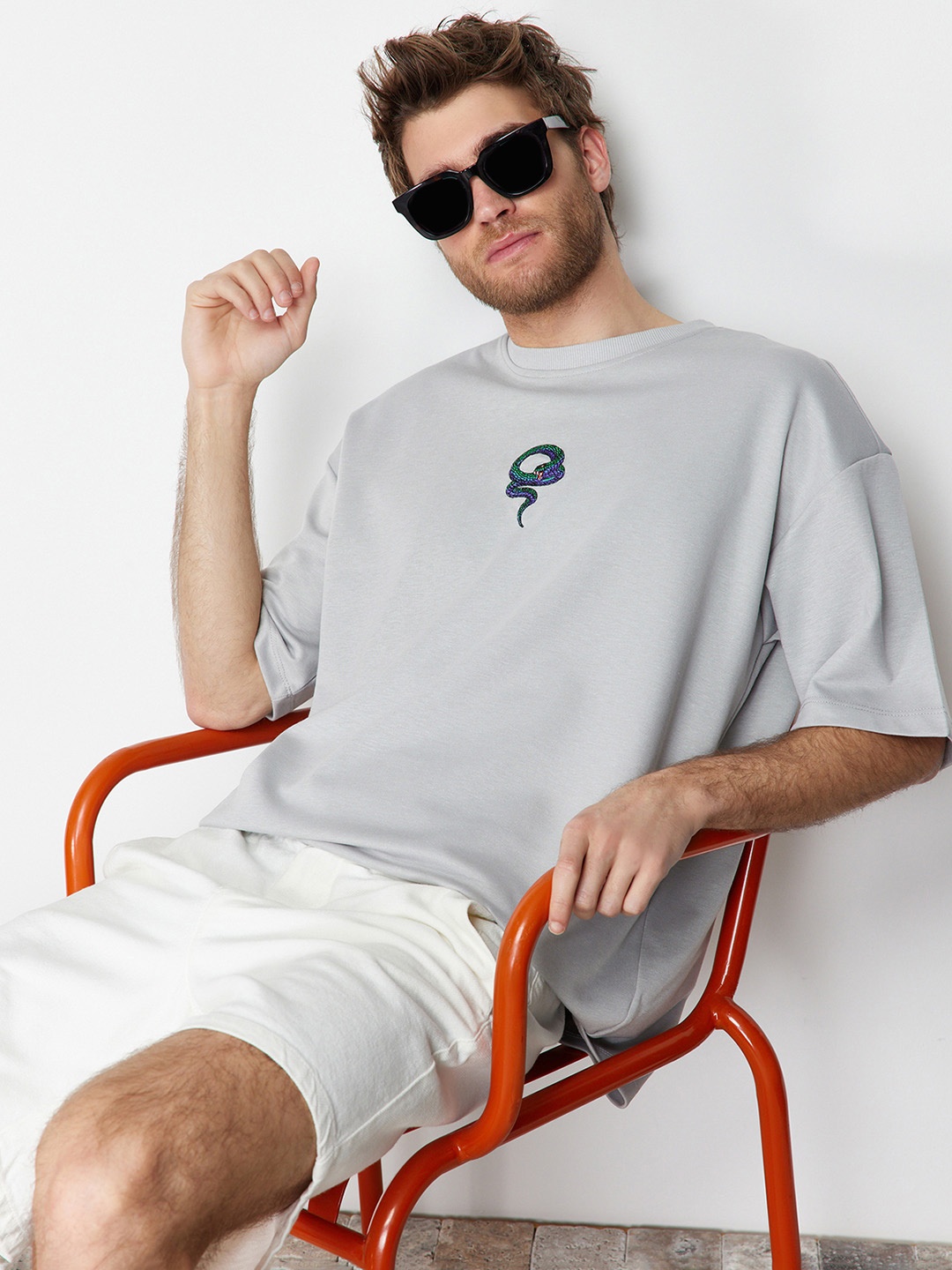 

Trendyol Men Applique T-shirt, Na