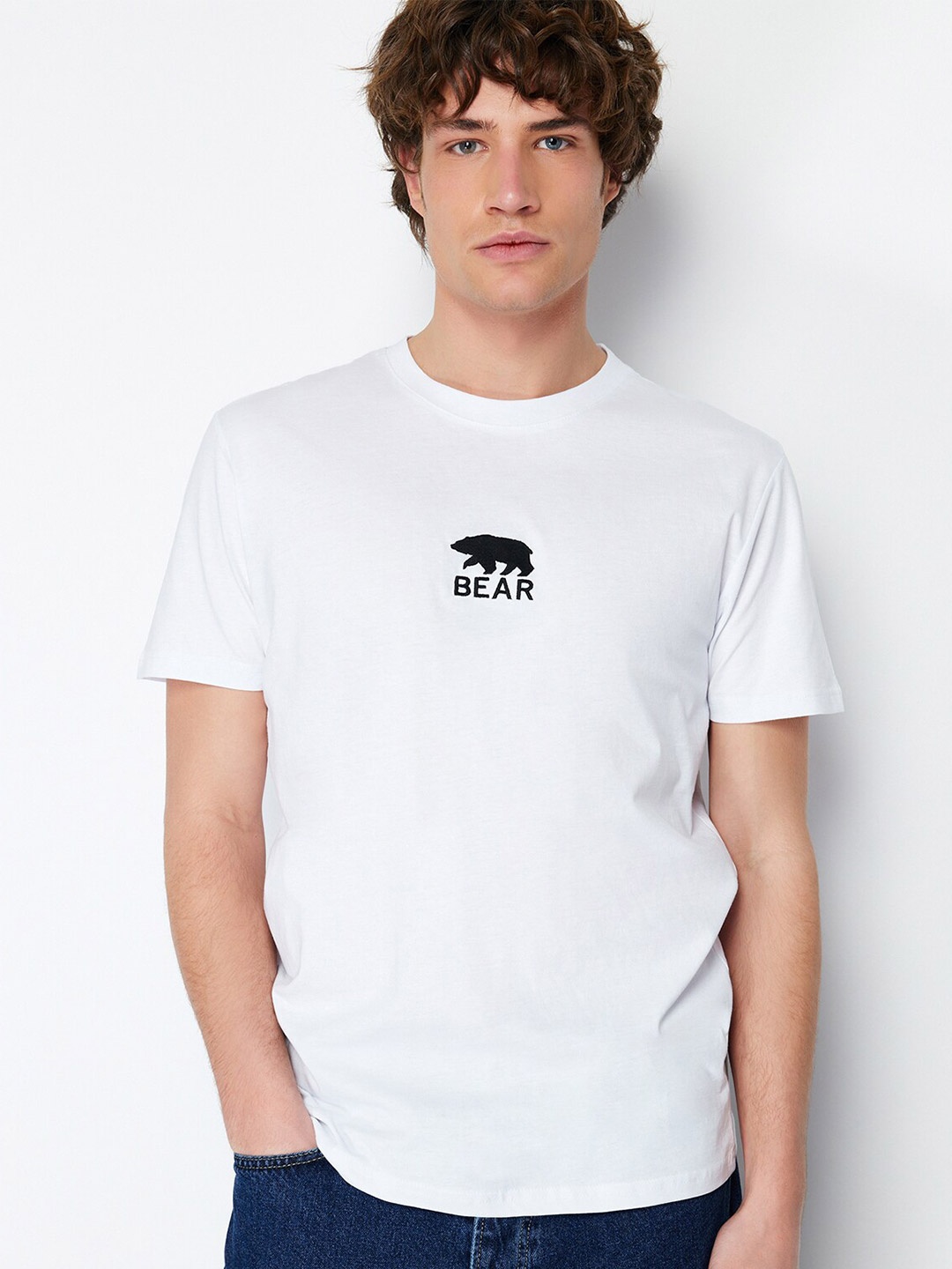 

Trendyol Round Neck Pure Cotton Casual T-shirt, White