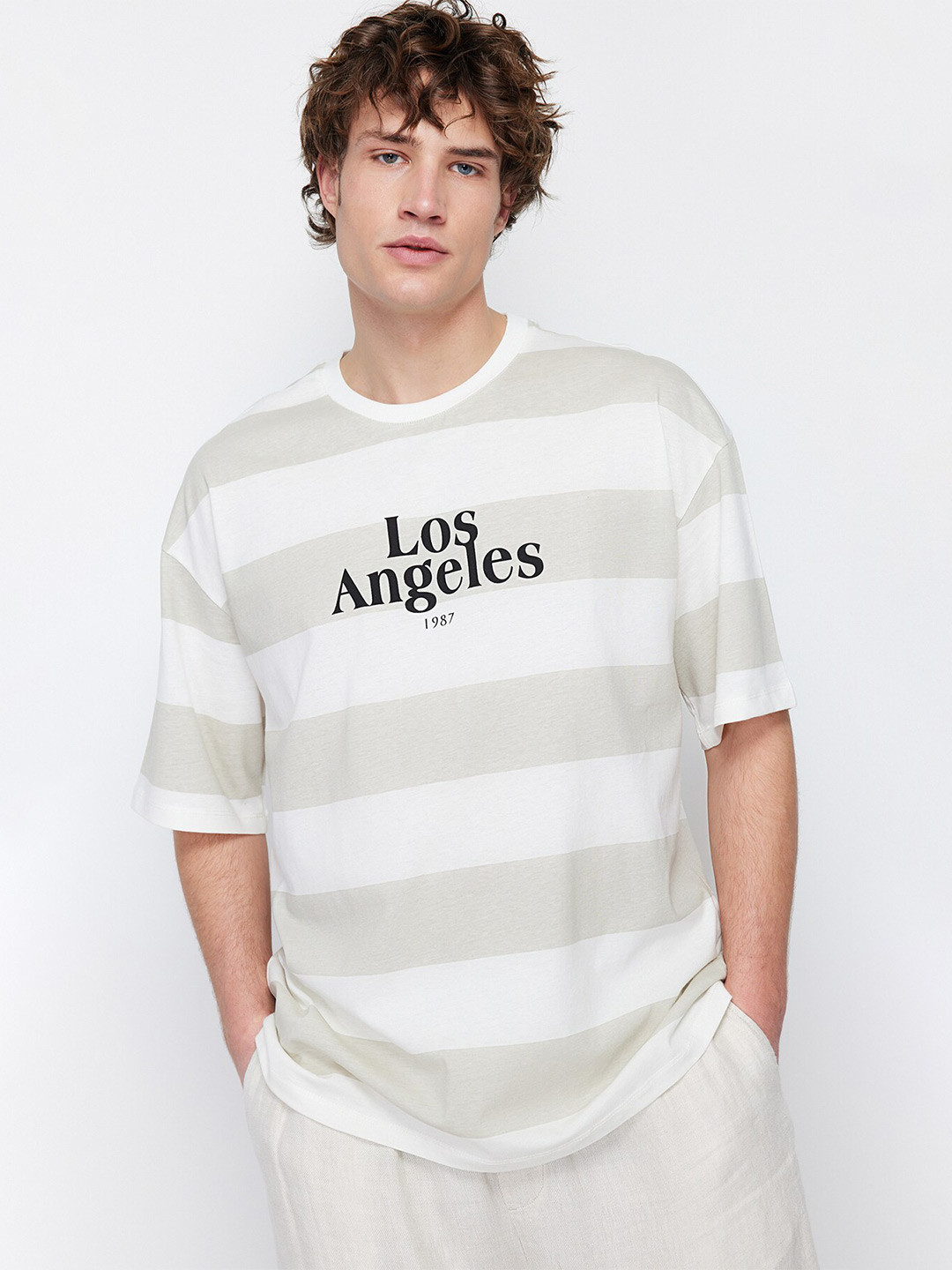 

Trendyol Striped Round Neck Drop Shoulder Sleeves Cotton Oversized T-shirt, White