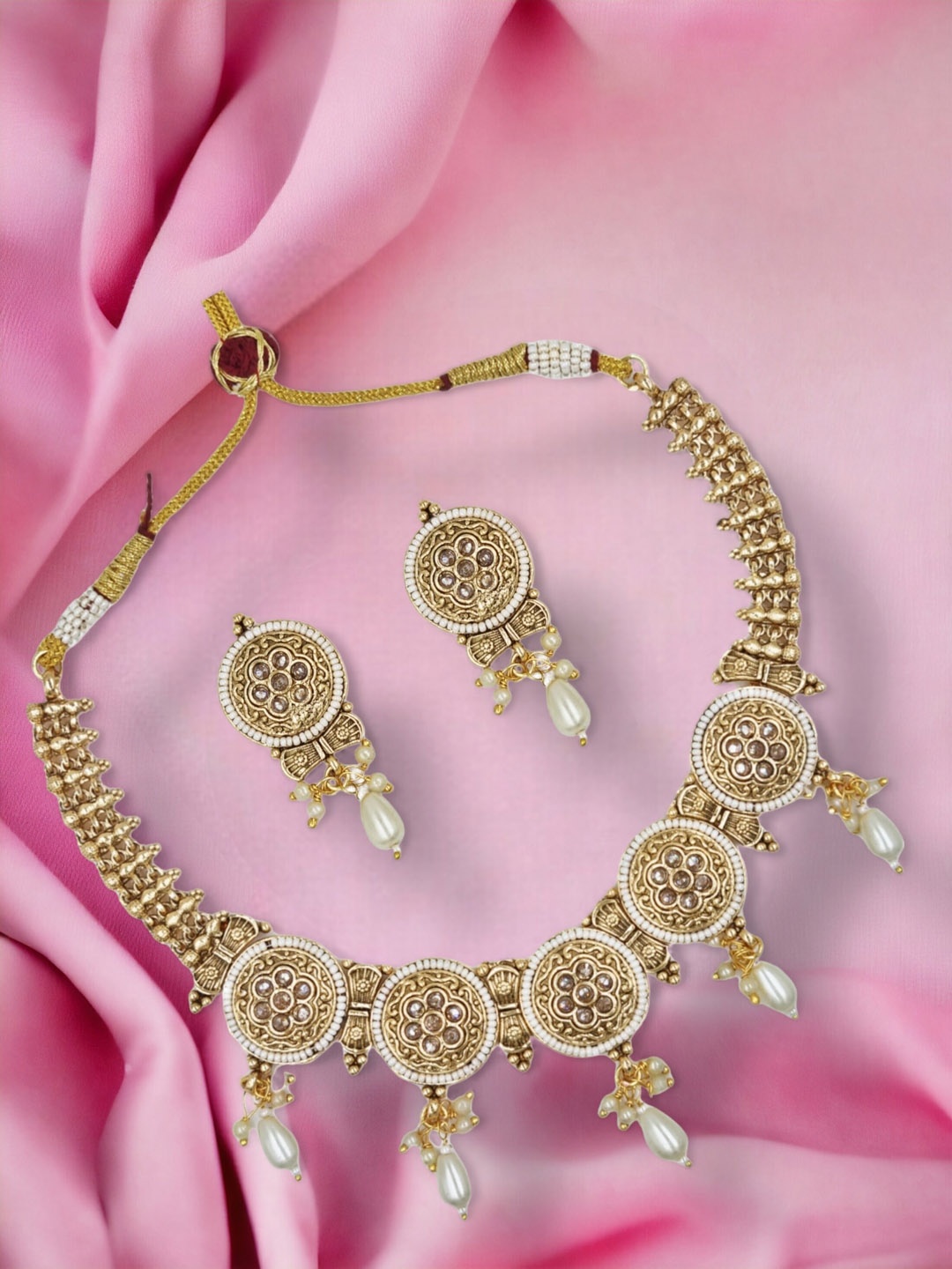 

Anouk Gold-Plated Stones Studded & Beaded Jewellery Set