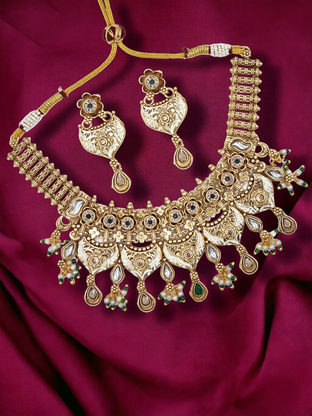 

Anouk Gold-Plated Kundan Studded Jewellery Set, Green