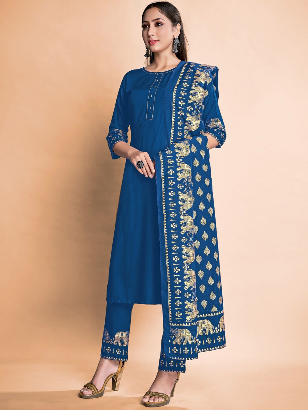 TIRA Foil Printed Regular Kurta with Trousers & With Dupatta, Blue