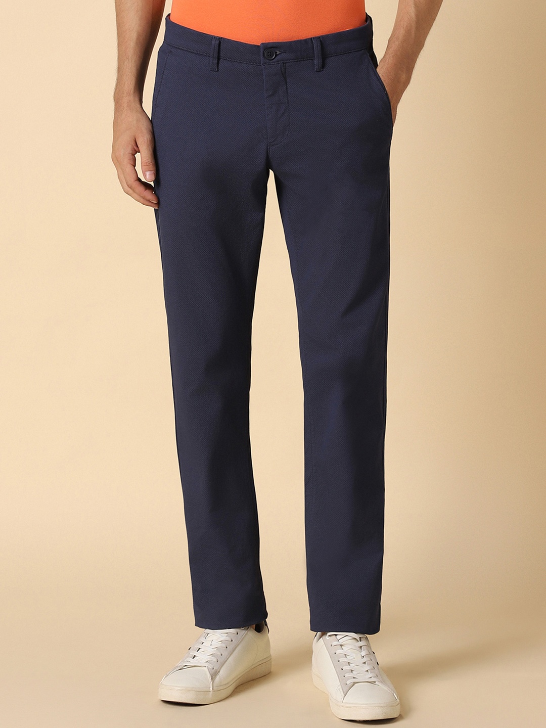 

Allen Solly Men Slim Fit Textured Trousers, Navy blue