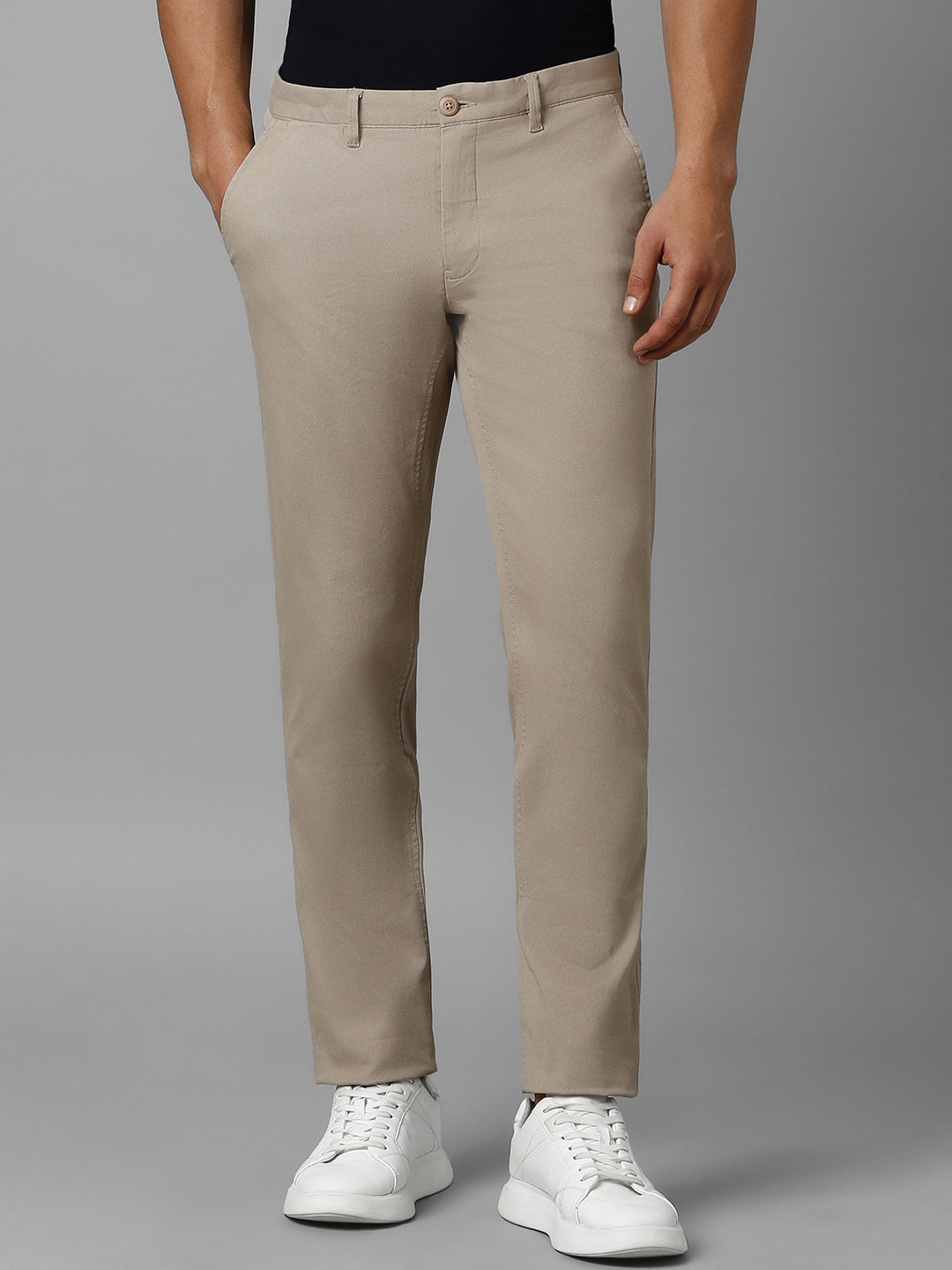 

Louis Philippe Sport Men Slim Fit Mid Rise Trousers, Beige