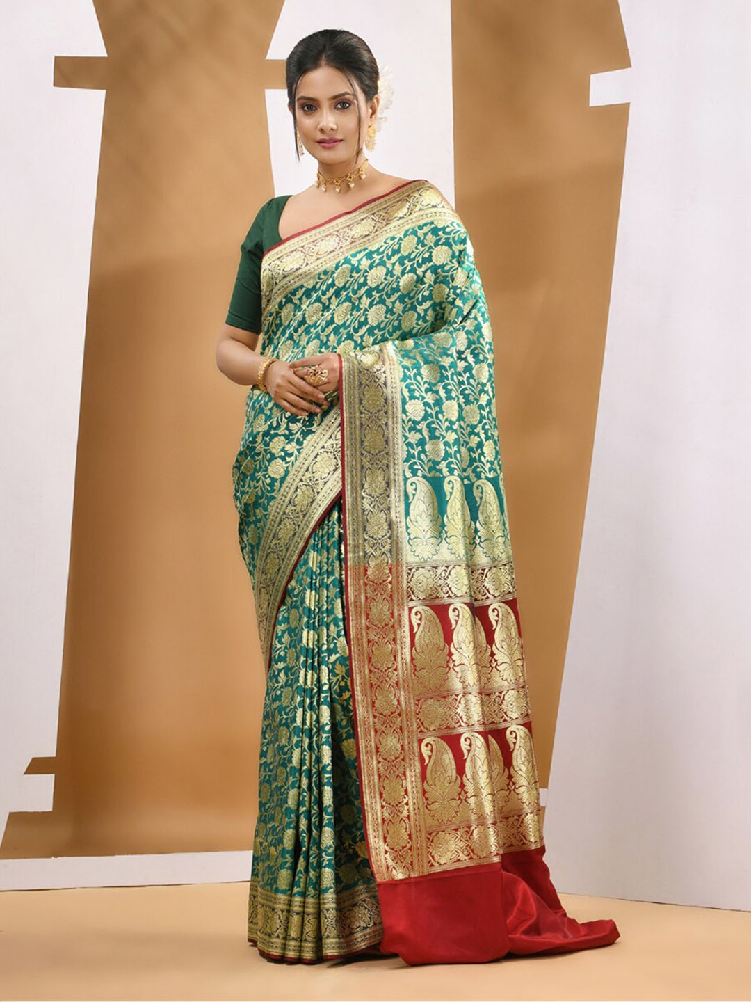 

Charukriti Ethnic Motifs Woven Design Zari Work Banarasi Saree, Teal
