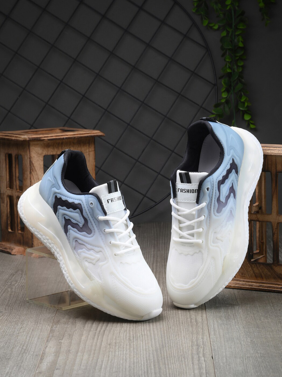

The Roadster Lifestyle Co. Women Grey Lace-Ups Running Shoes