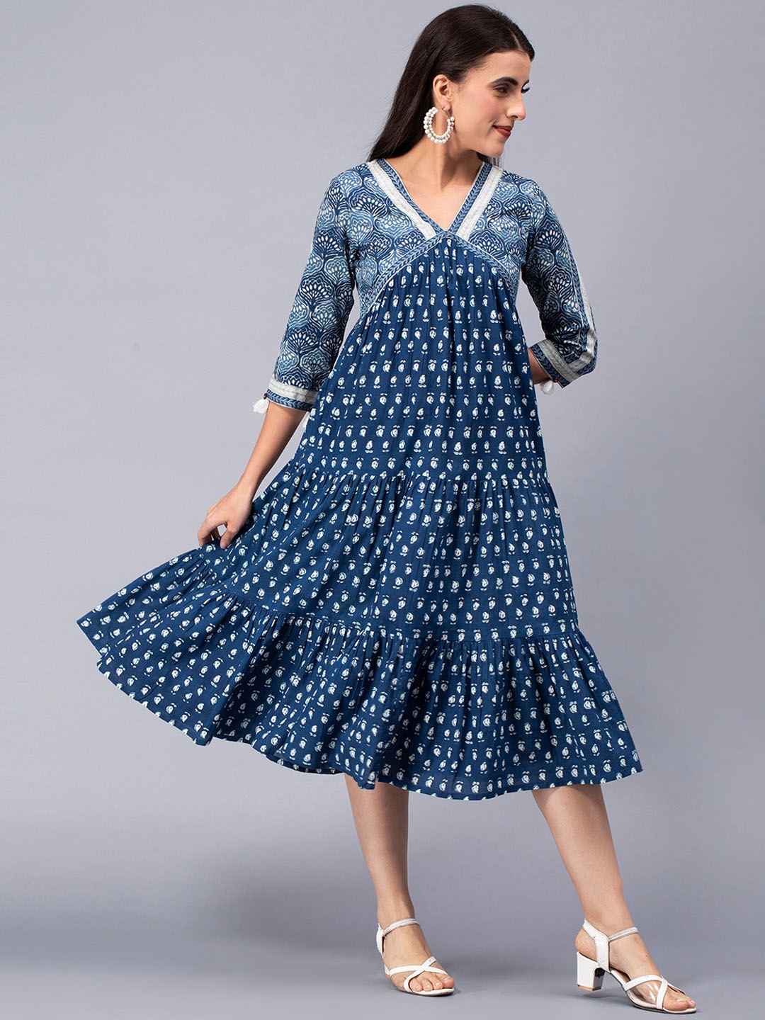 

KASYA Ethnic Motifs Printed V-Neck Cotton Tiered Empire Ethnic Dress, Blue