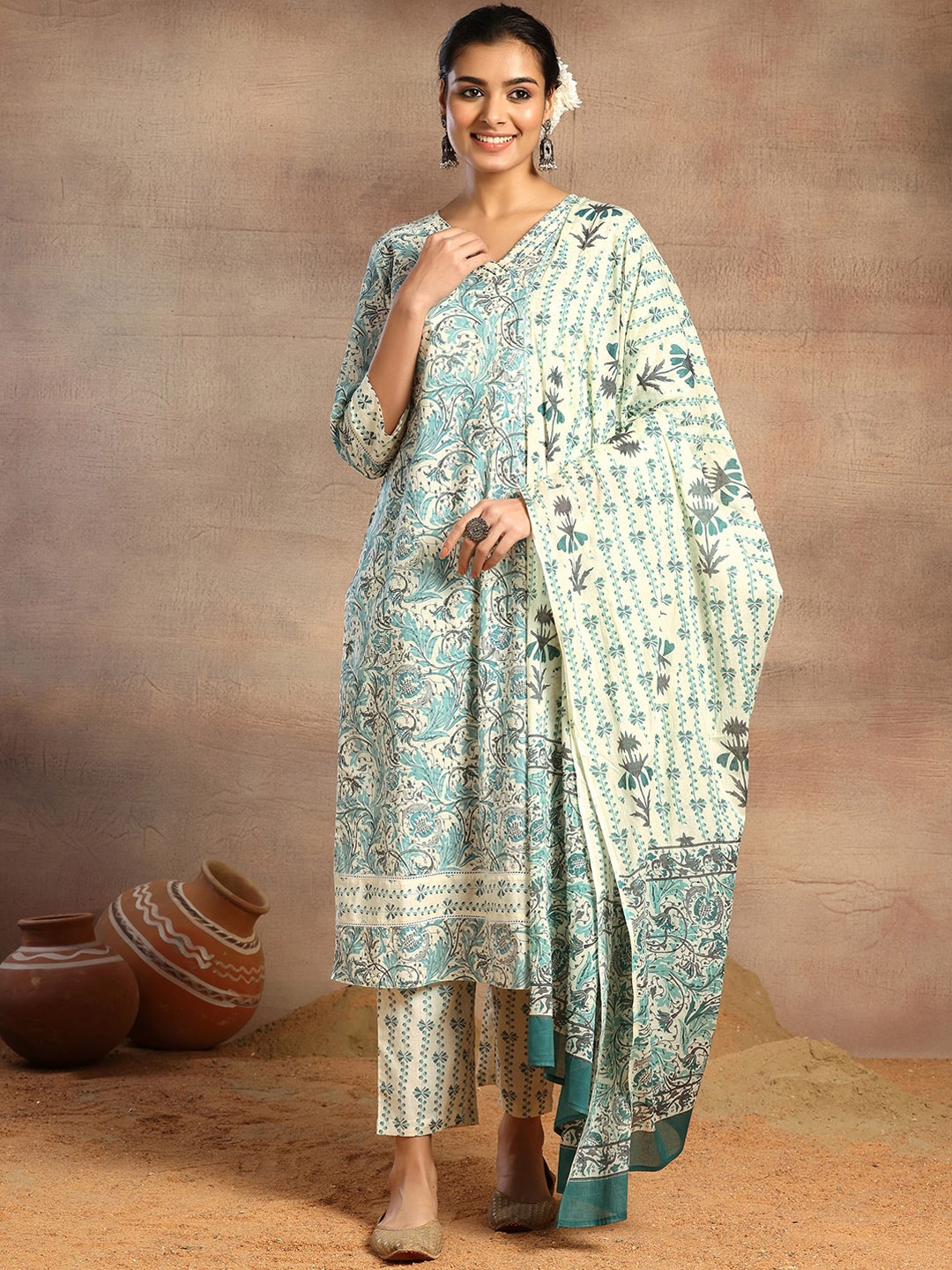 

INDYA Floral Printed Pure Cotton V-Neck Kurta With Trousers & Dupatta, White