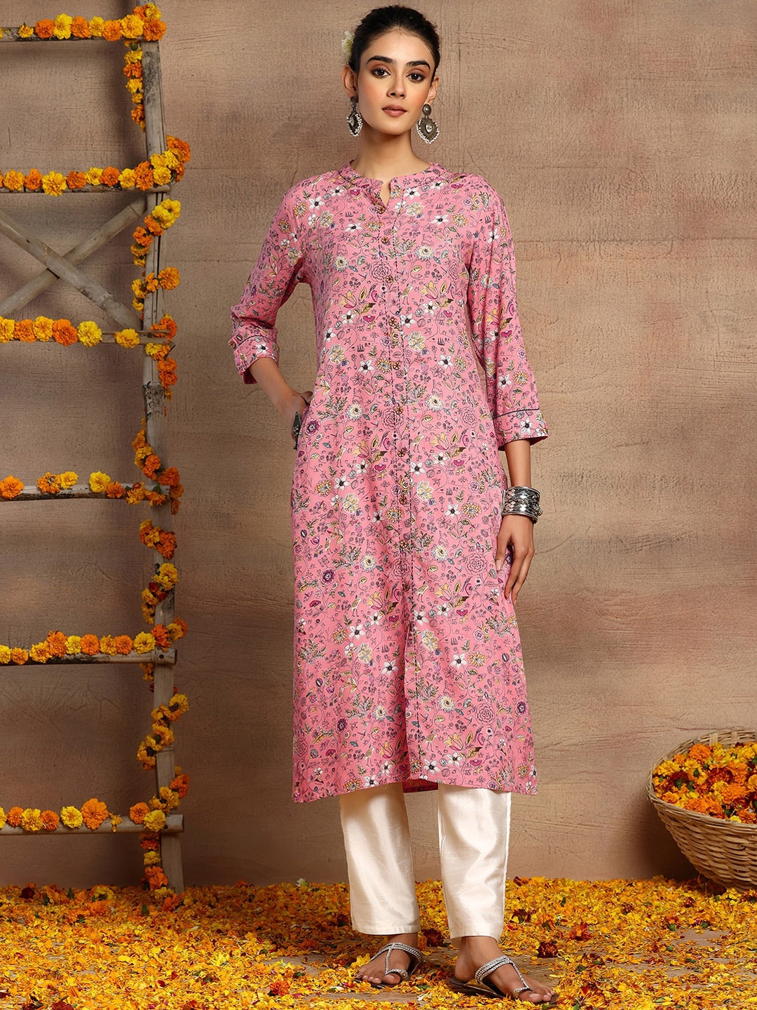 

INDYA Floral Printed Band Collar Kurta, Pink
