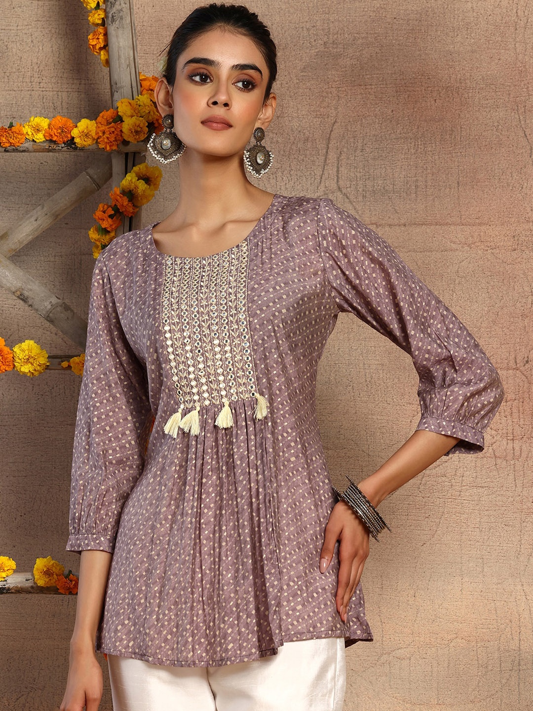 

INDYA Ethnic Motifs Printed Mirror Work A-Line Kurti, Grey