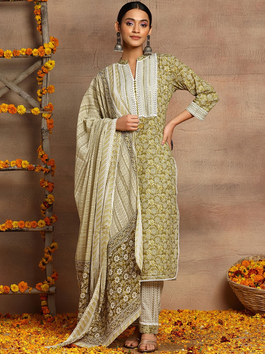 

INDYA Printed & Embroidery Pure Cotton Straight Kurta With Trouser & Dupatta Set, Yellow