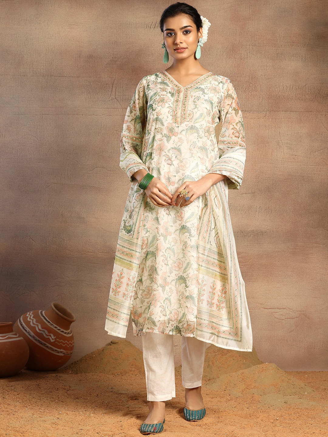INDYA Floral Printed V-Neck Kurta With Trousers & Dupatta, White